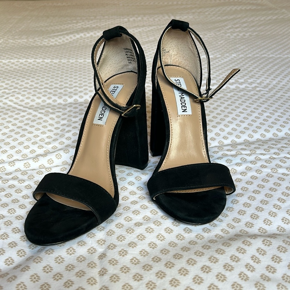 Steve Madden Black Chunky Heels